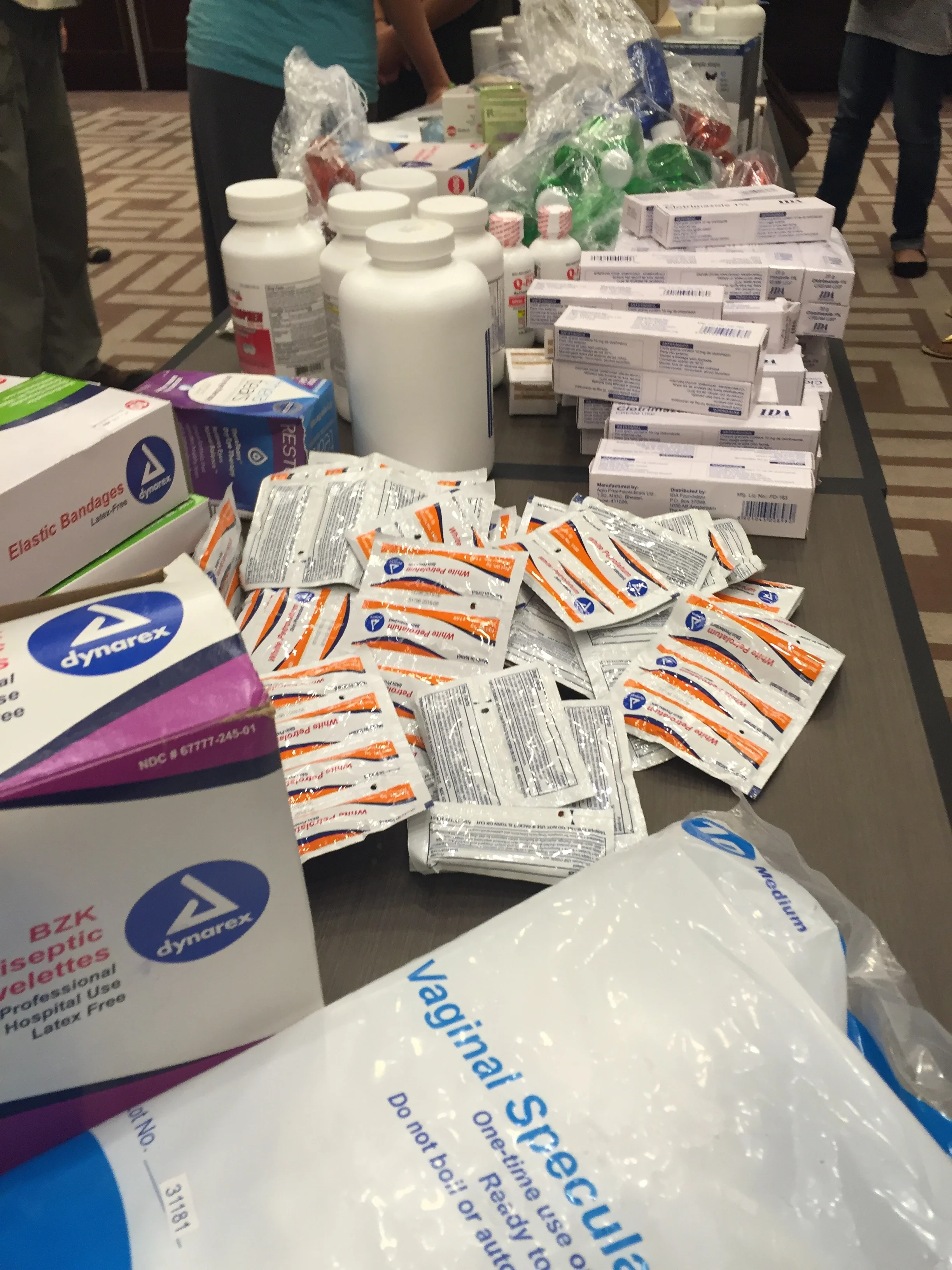 Prior to arrival in Jordan, Flying Doctors made sure we all had a supply of medications to bring with us in our checked baggage, to streamline the process of setting up our mobile pharmacy in our clinic. 