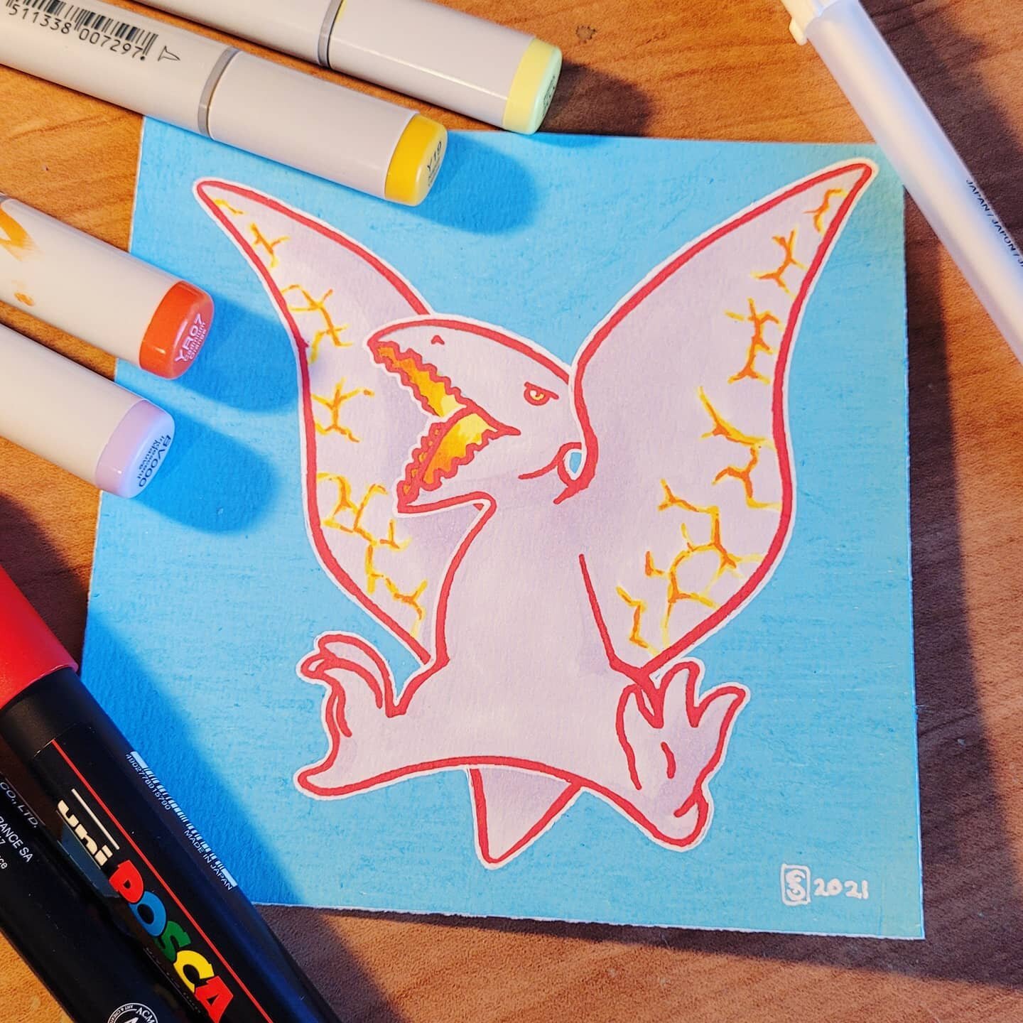 Next month is the Kaiju Art Show at @battleandbrew and I finally decided what I wanted to do!
The stars (and coupons) aligned so I could get my hands on some #POSCA markers so I combined my skills with Copics and these new acquisitions to make a cute