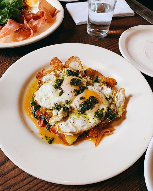 Crispy egg with prosciutto, romesco, arugula and lemon. The egg was especially 🤯