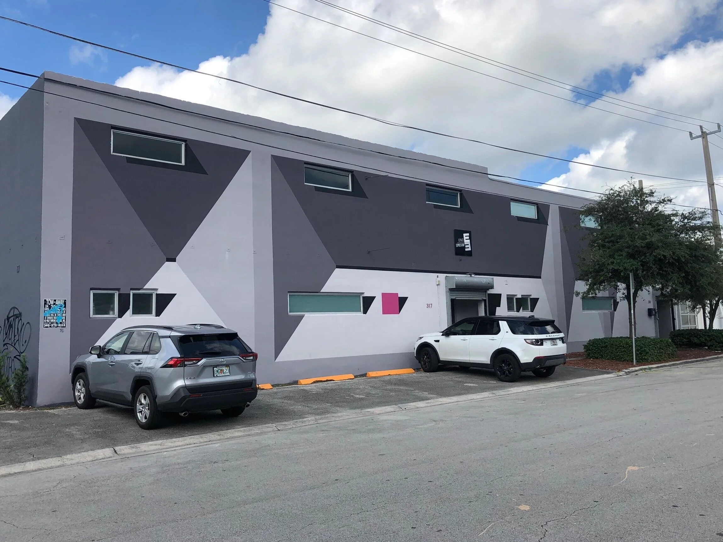 309/311 NW 28th St
