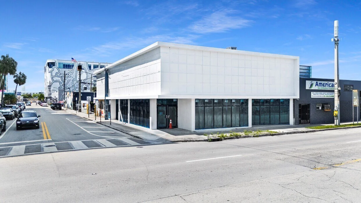 300 NW 29th St