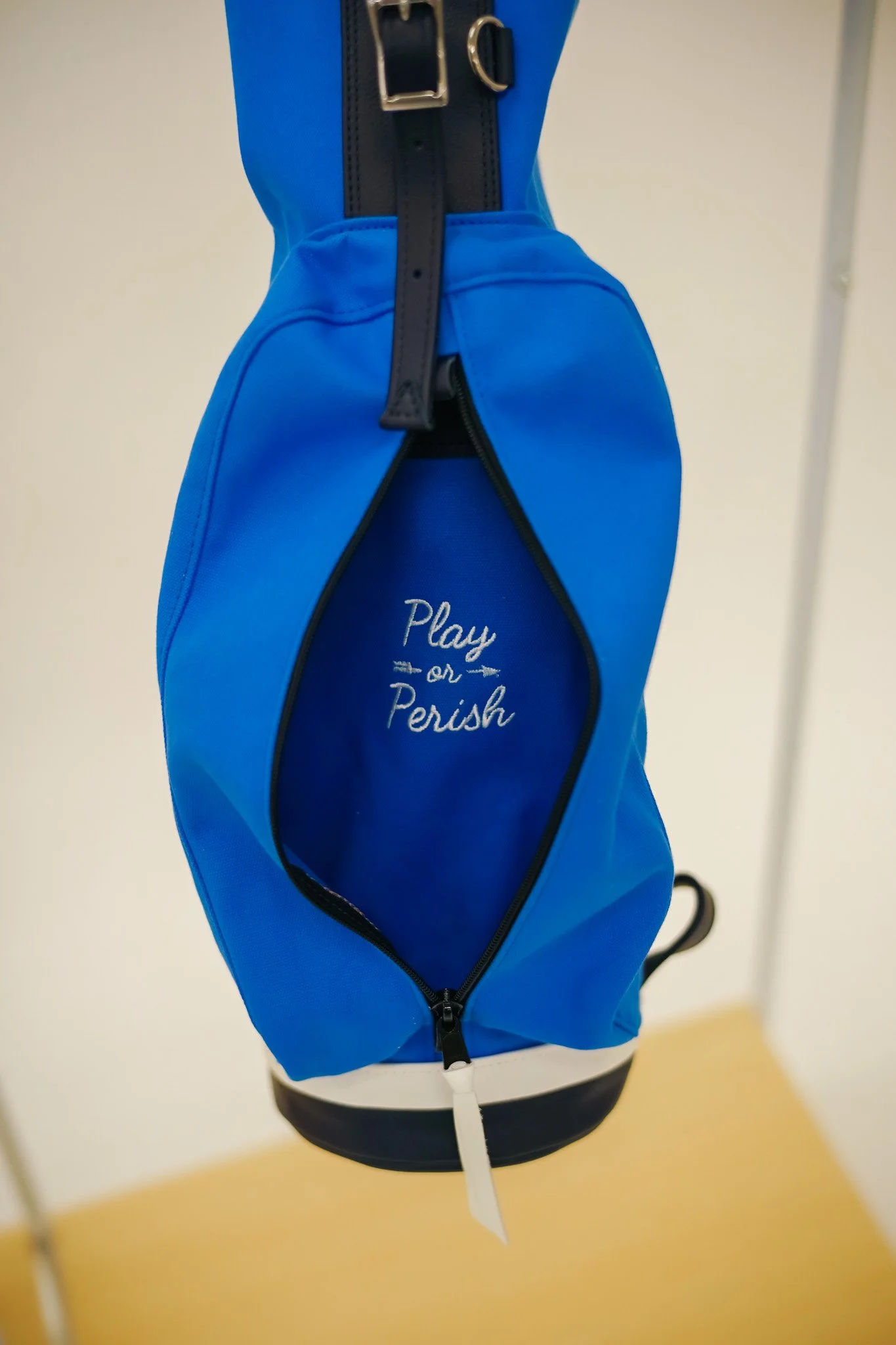 Sugarloaf "S Arrow" MacKenzie Bag (7") — Sugarloaf Social Club