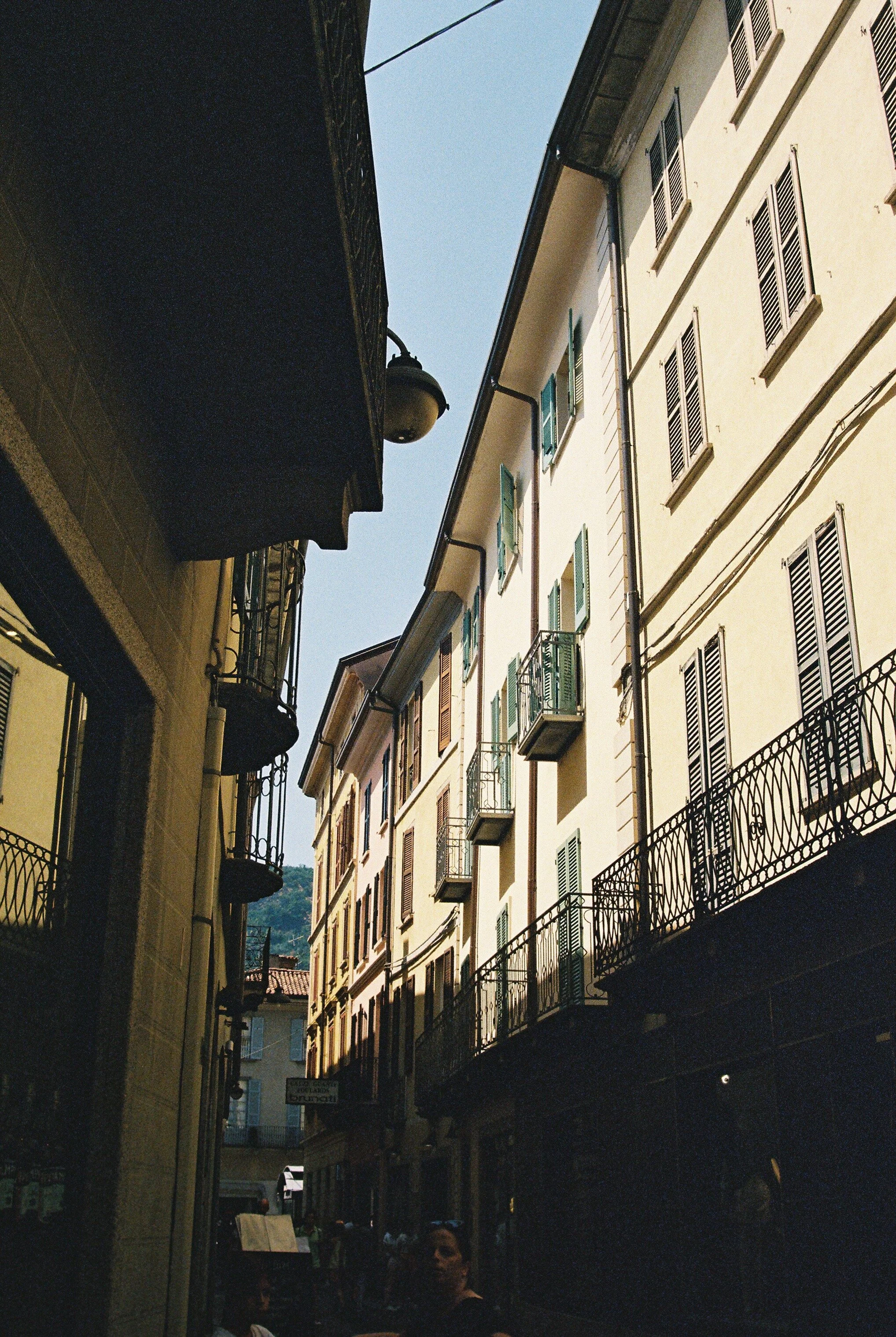 144663NNki101707-R1-020.jpeg