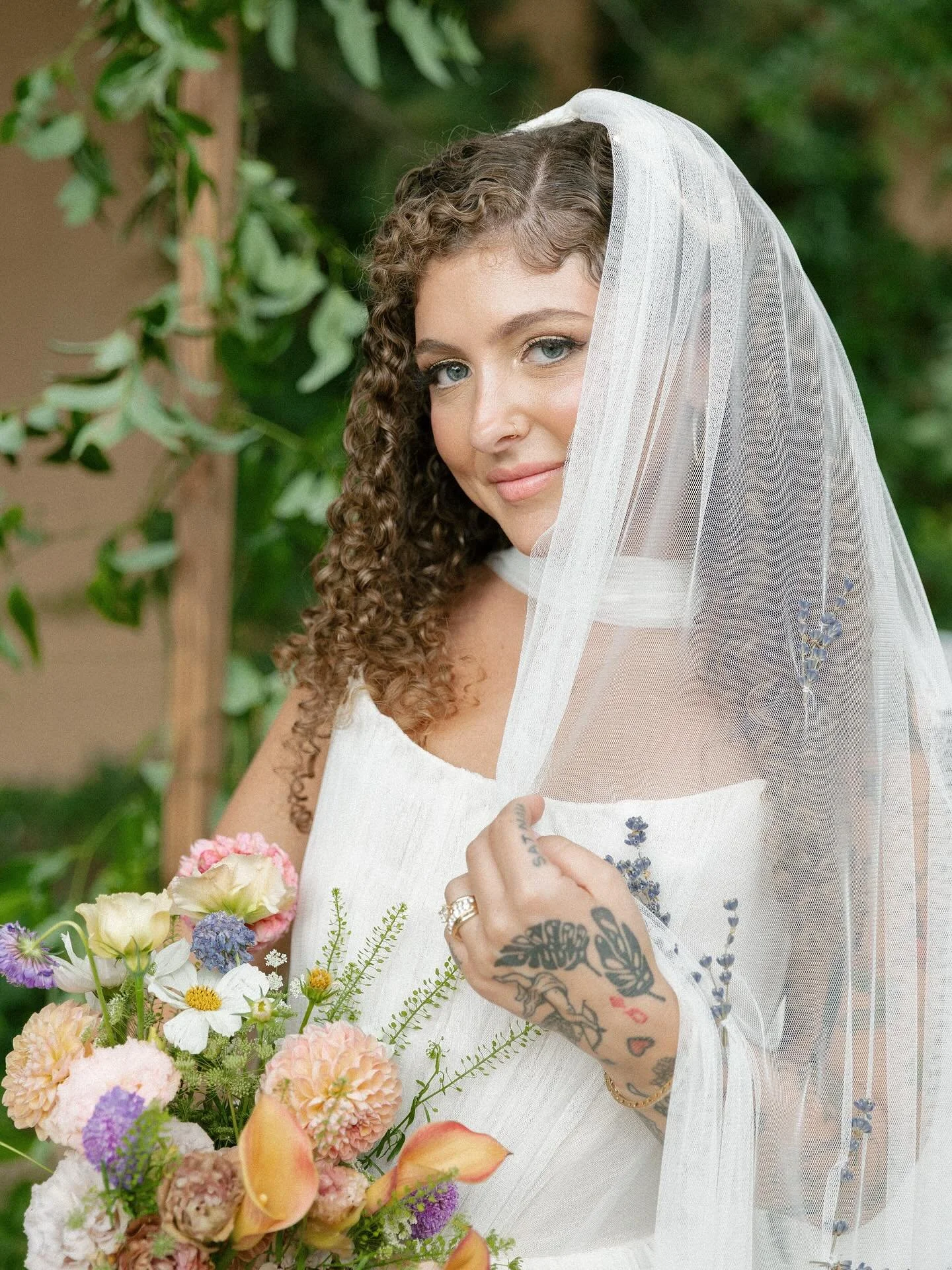 Snapshots from Charley & Mal’s INCREDIBLE day at @villa_parker 😍 digital & 35mm film