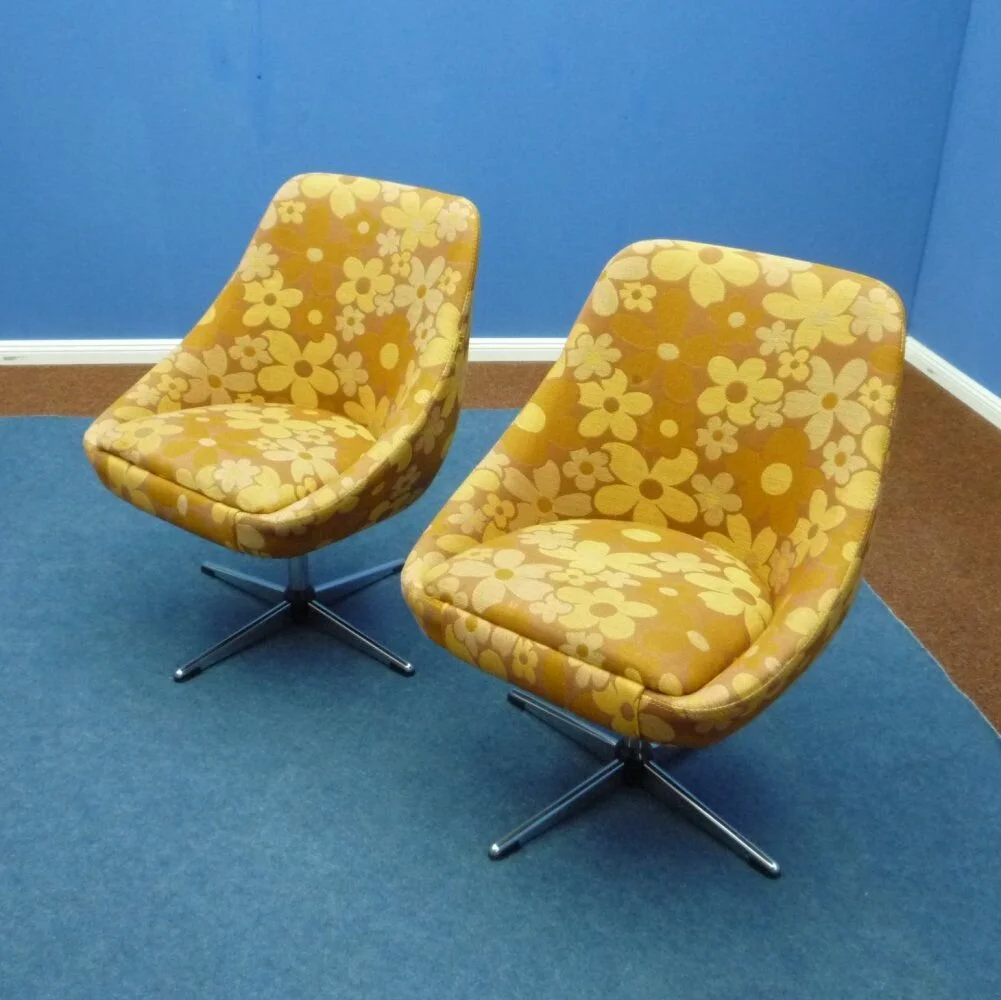 Flower Power Cocktail Chairs, 1970s | #98208.jpg