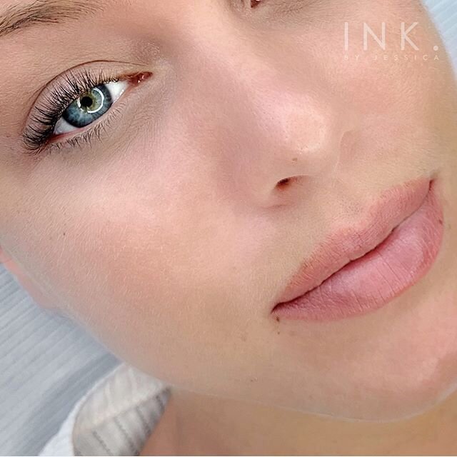 Stunningly HEALED Dusty Pink lips on this blue eyed beauty 😍⁣
⁣
I can&rsquo;t get over how well they compliment one another. This soft and natural pout was achieved after one session only and before her touch-up.⁣
⁣
Choosing the right colour is one 