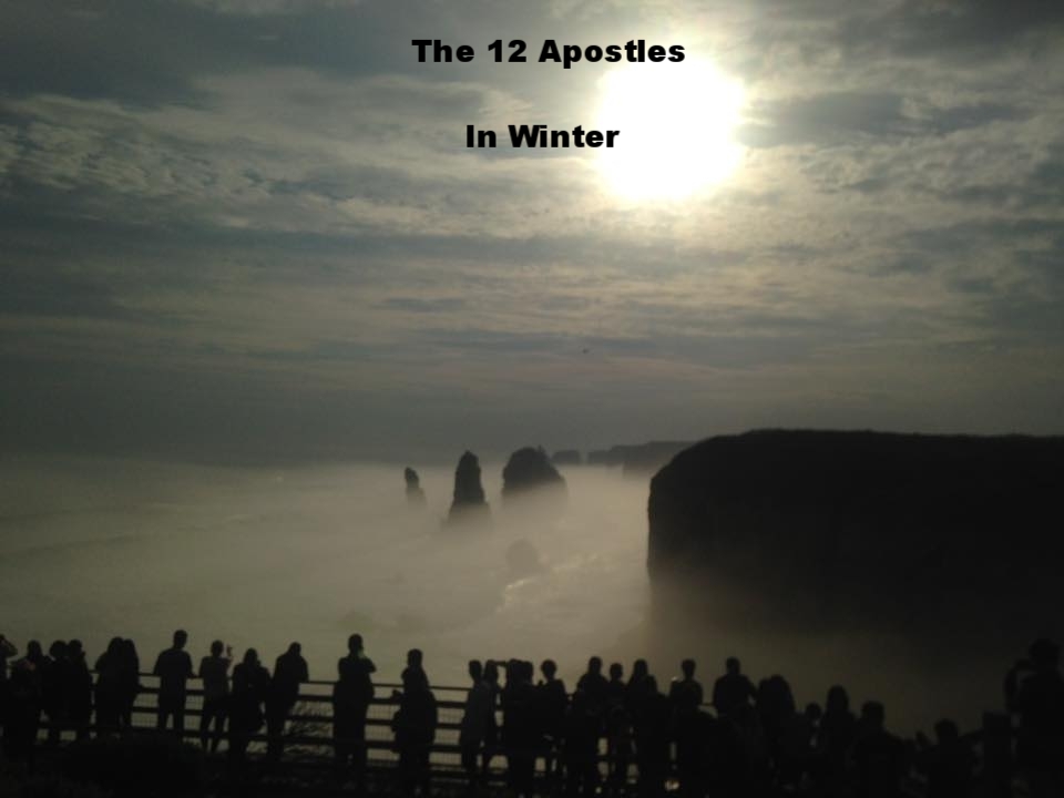 AMAZING SIGHT AT THE TWELVE APOSTLES
