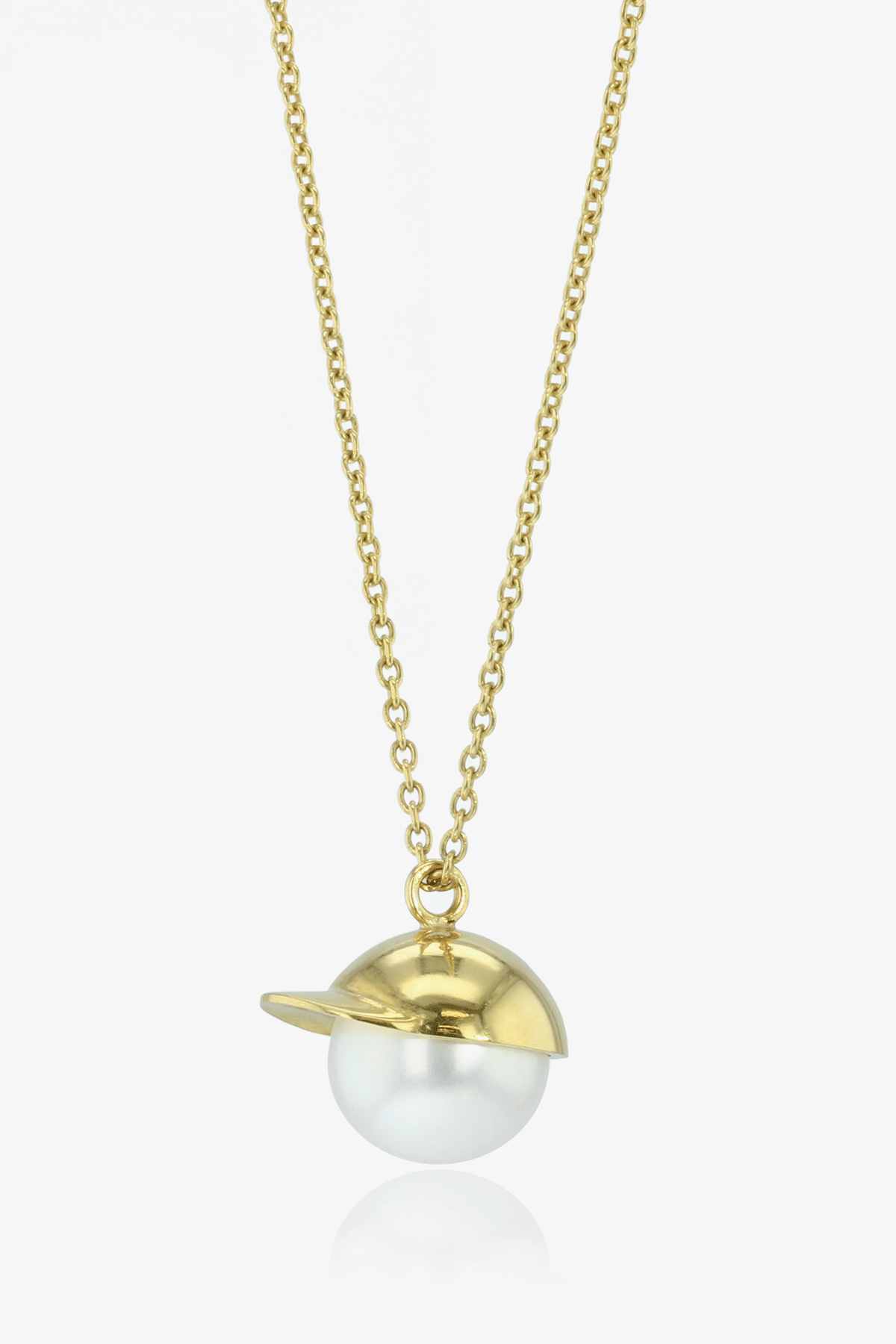 whoracerpendant.gif