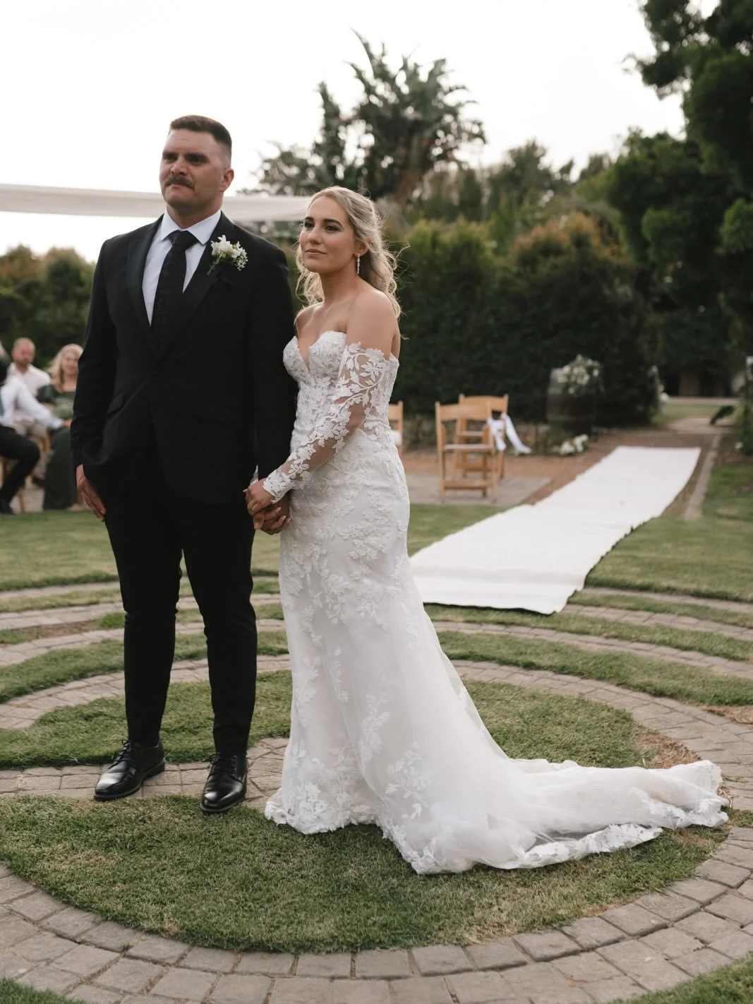 Our favourite ceremony setup of 2025.
A circular garden design that created intimacy while staying open to its surroundings. Soft florals, a flowing aisle, and a layout that invited everyone in without pulling focus. Thoughtful, balanced, and visuall