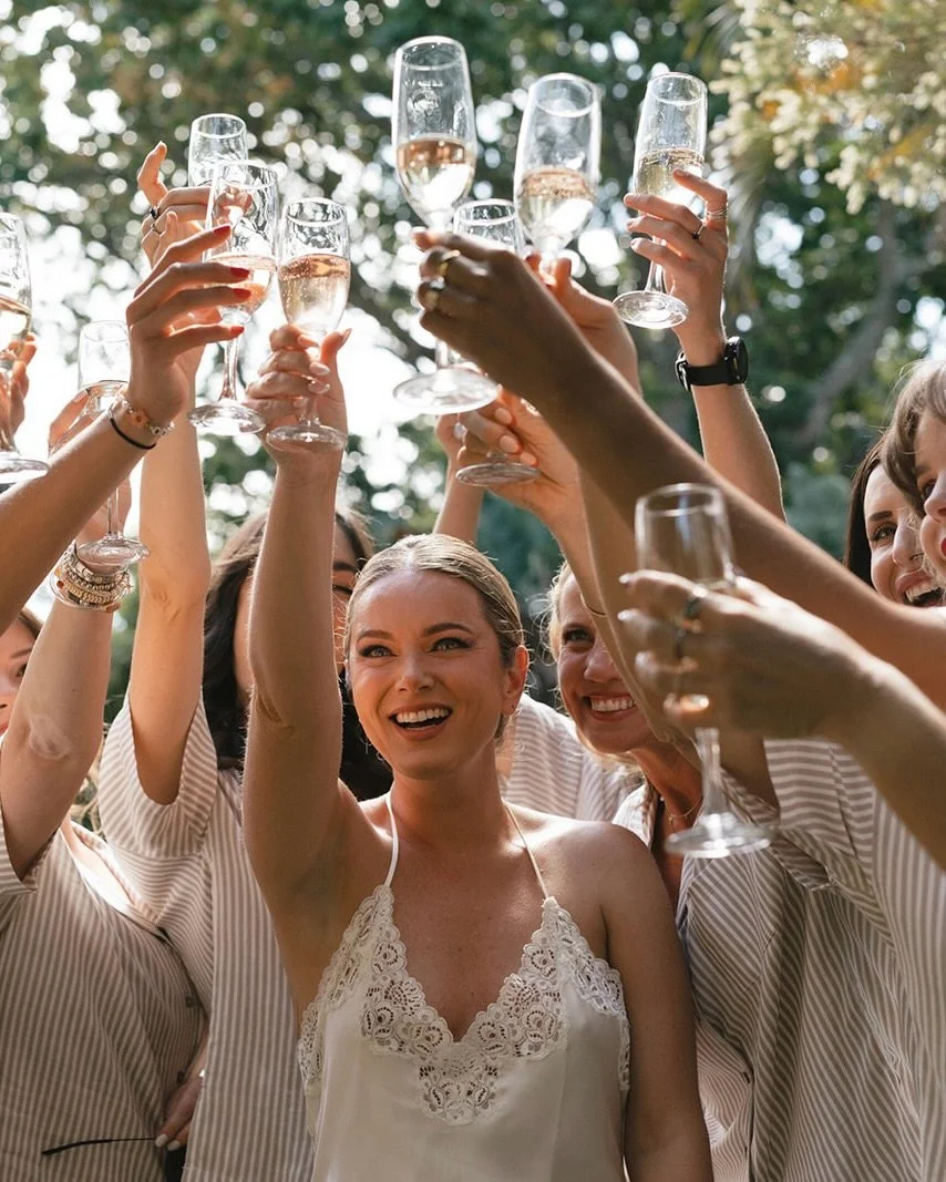 Sian and her 11 bridesmaids getting ready