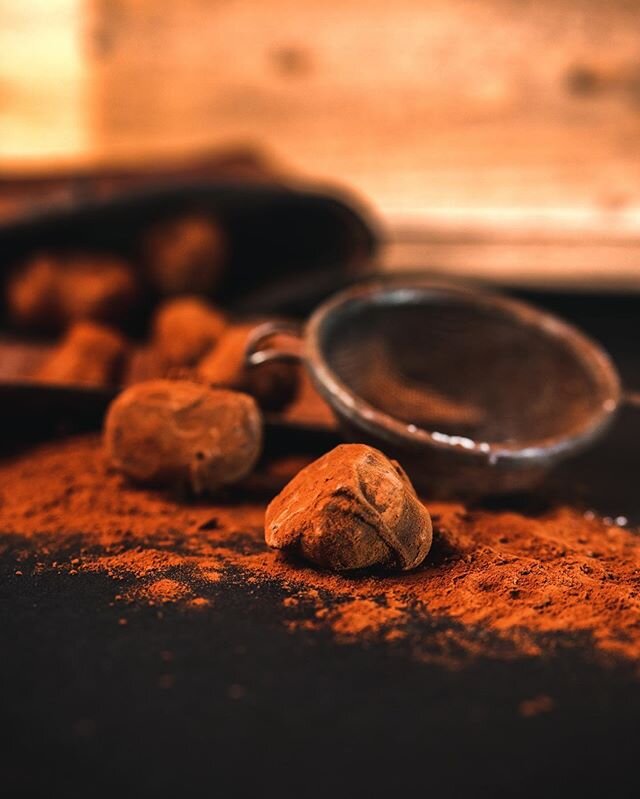 We&rsquo;ve been experimenting in the Sjukla kitchen recently and are pleased to announce we now offer a #vegan version of our Rhino Rum Truffles. Dipped in our vegan dark chocolate and rolled in cocoa powder, just as delicious but without the dairy 