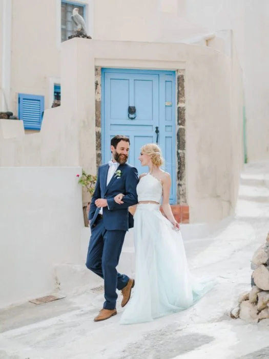 grecian-wedding-style-in-santorini-002-525x700.jpg