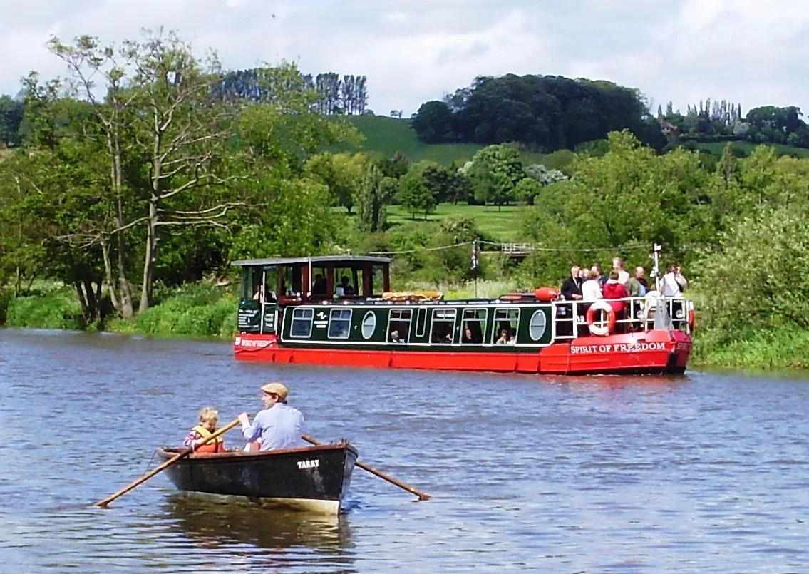 avon leisure cruises