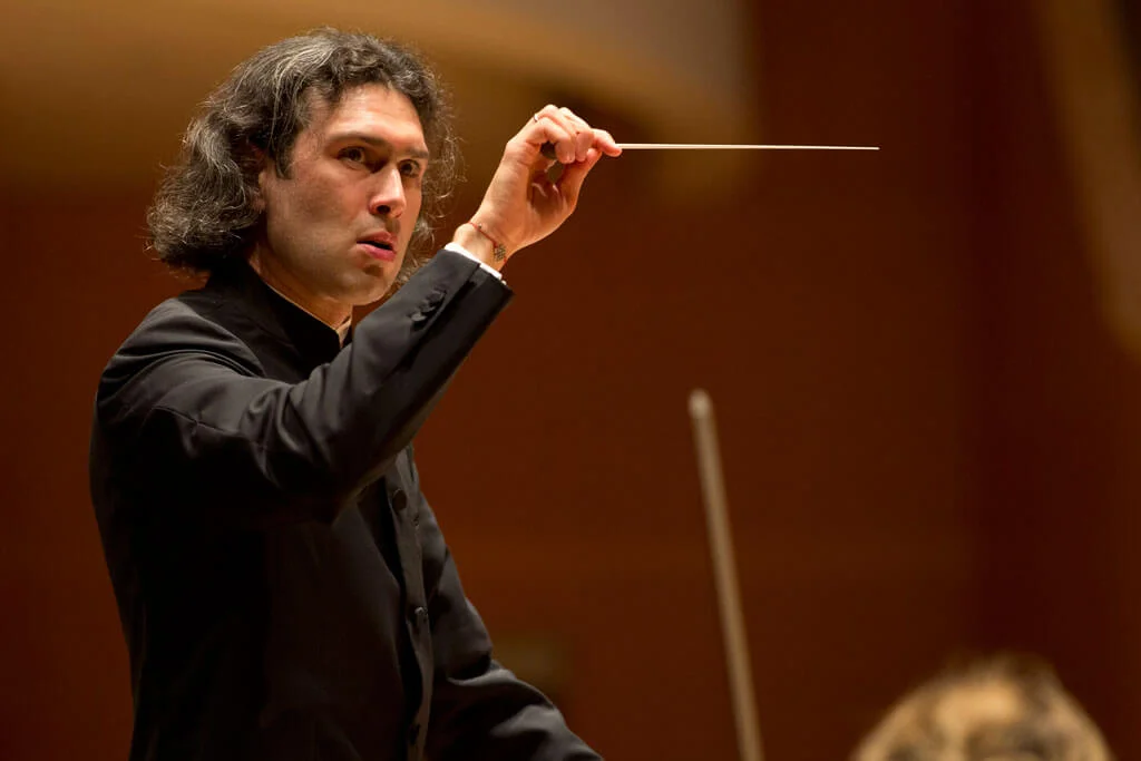 Vladimir-Jurowski-credit-Drew-Kelley.jpg