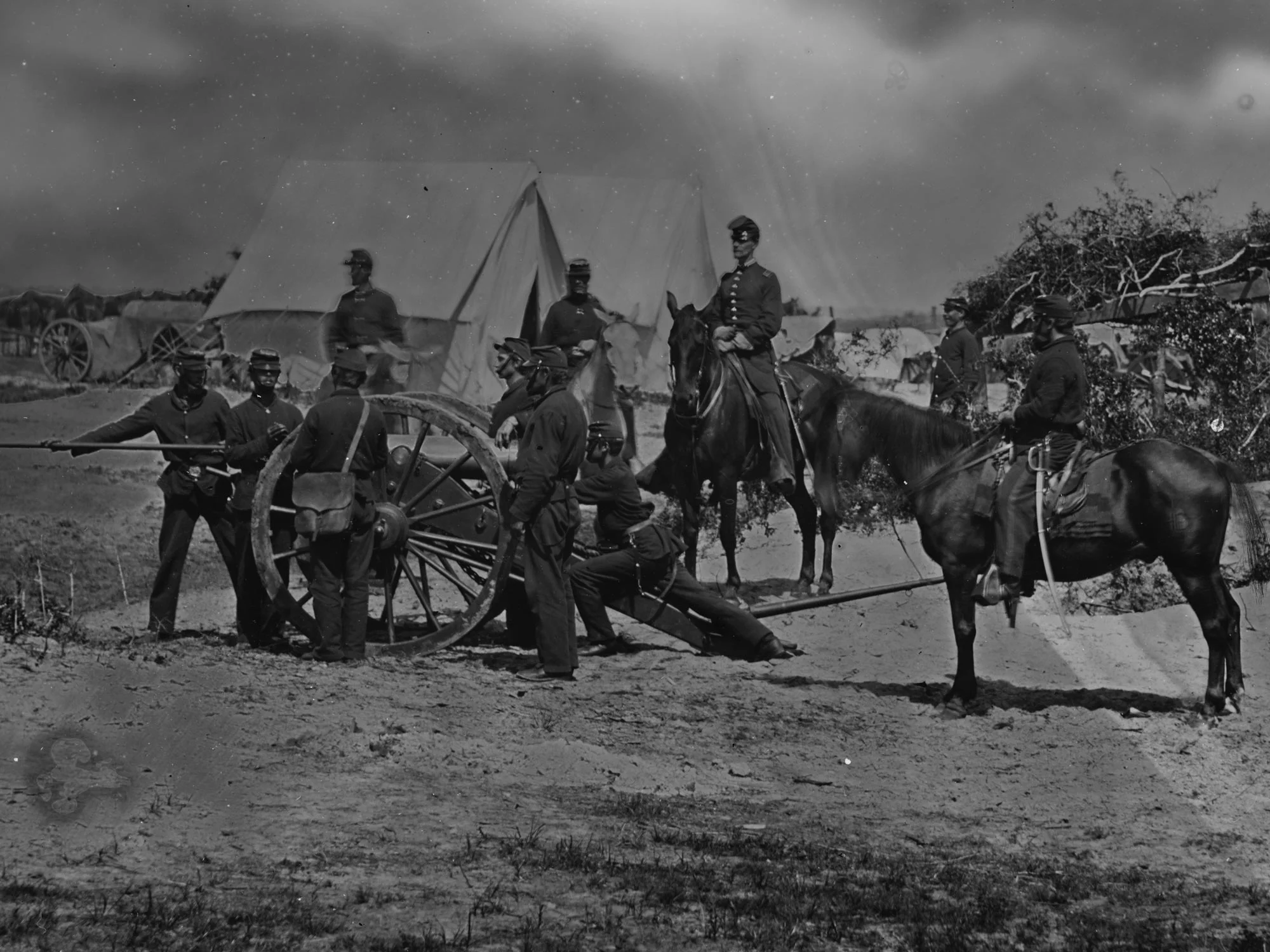 July or August, 1863 The entire crew of Battery B (Henry's battery) wears dark blue trousers, including the mounted Sergeant. They were the last artillery active during siege operations of Ft. Wagner and Battery Gregg at Morris Island, SC. (LOC#: LC-B8156-41)