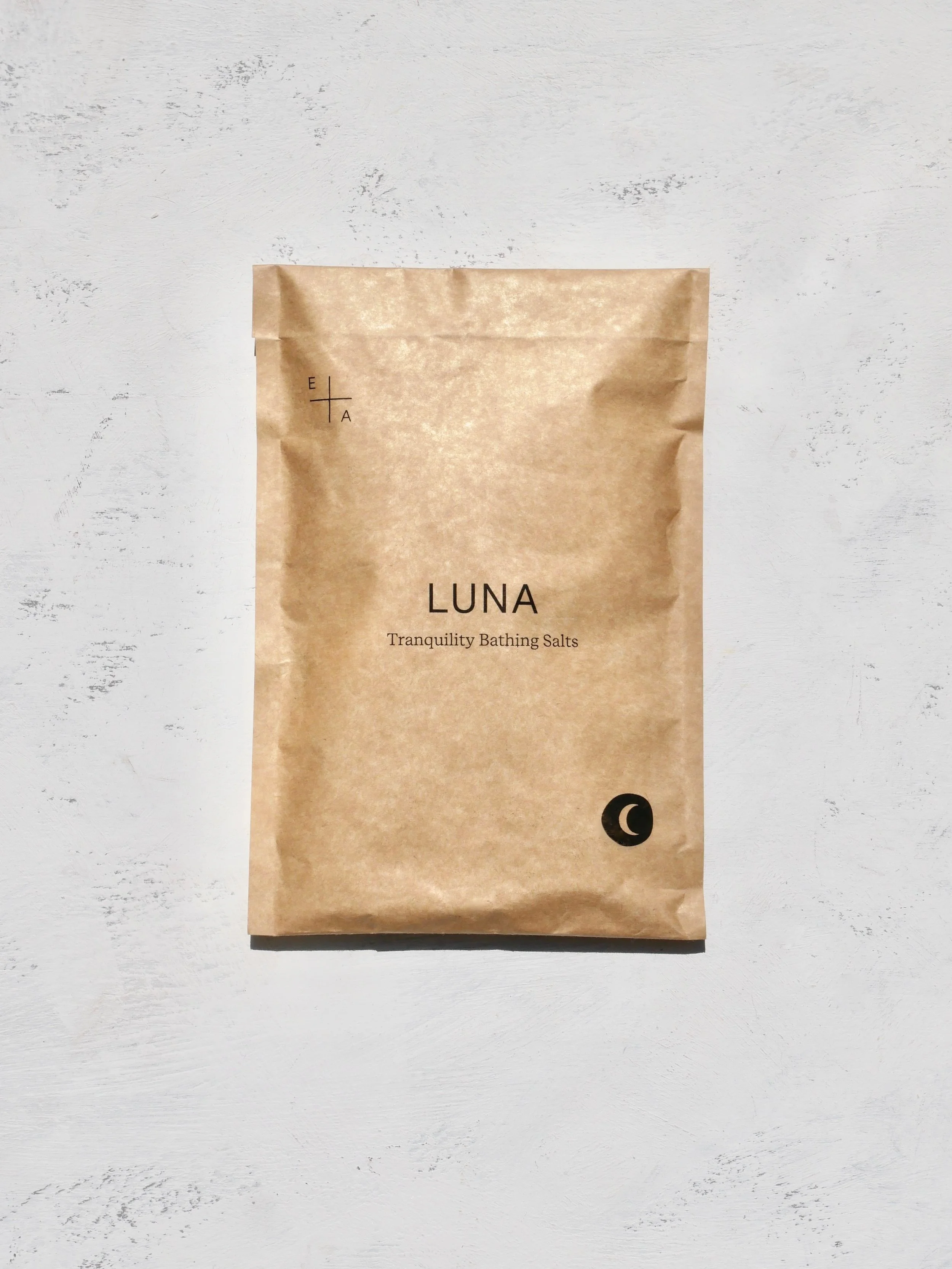 Essence+%25252B+Alchemy+Luna+Bathing+Salts.jpg