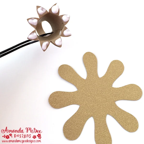 AmandaMcGee_3DPineconeOrnament-Instructions-4.jpg