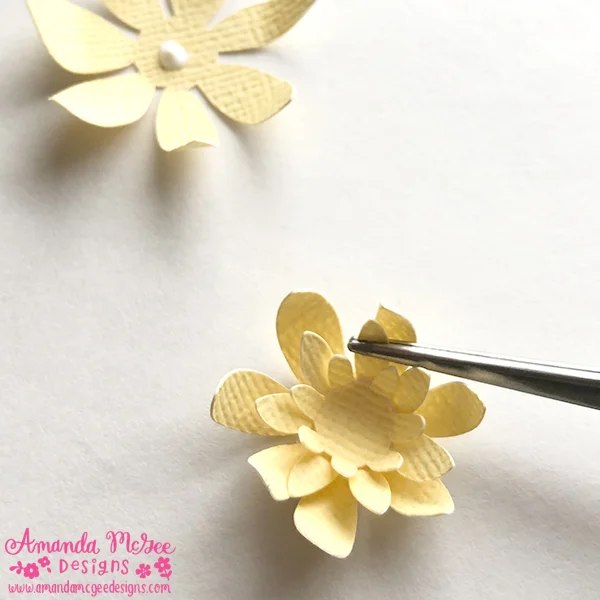 AmandaMcGee_3DFunFlower3Instructions-7.jpg