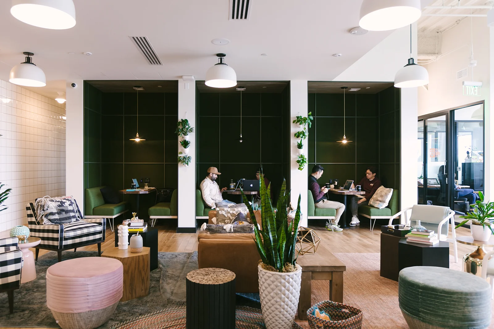 WEWORK IRVINE | image source: officelovin