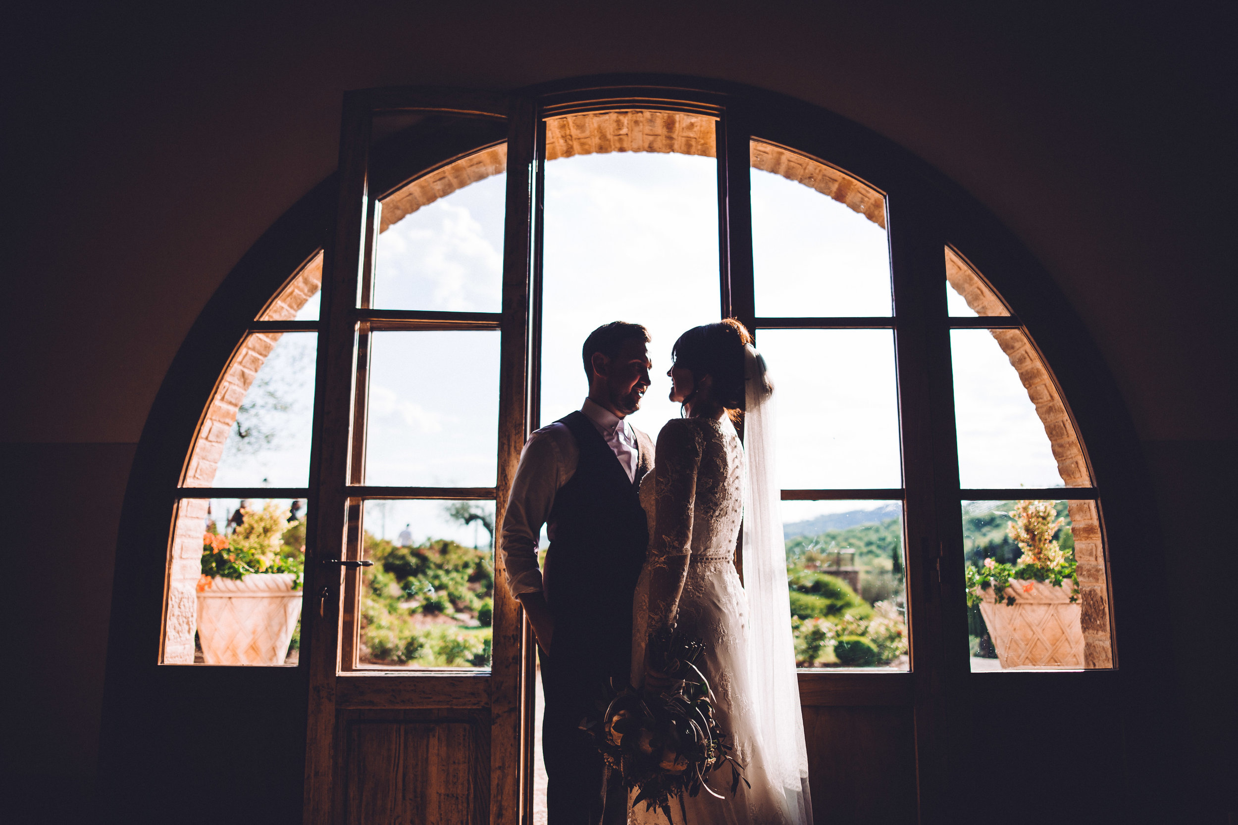 Bride and Groom at Villa Baroncino