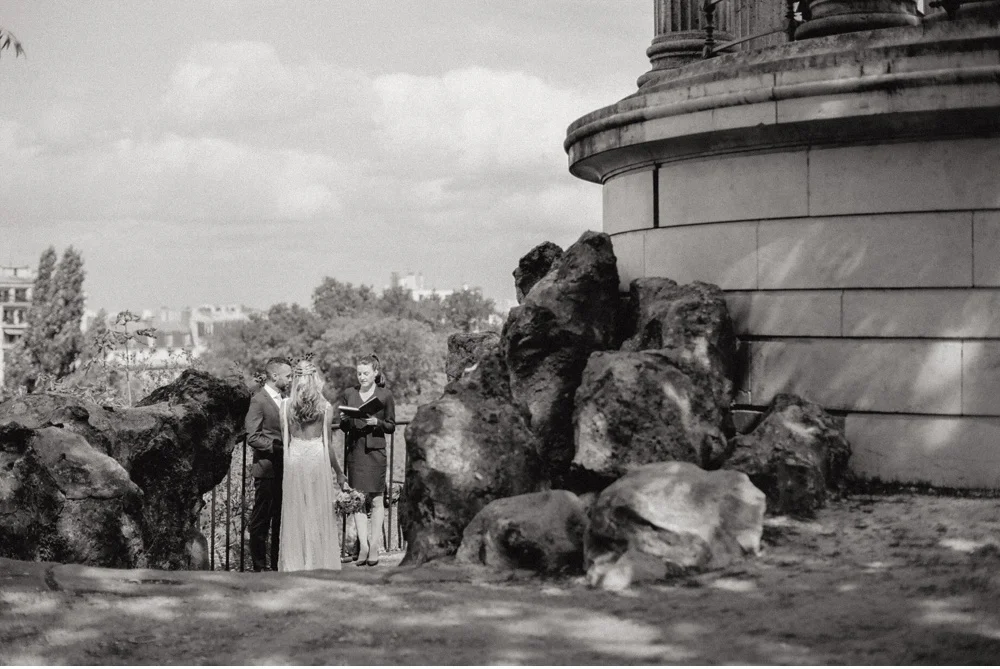 Paris_Elopement_wedding_Photographer©MadalinaSheldon_0039.jpg