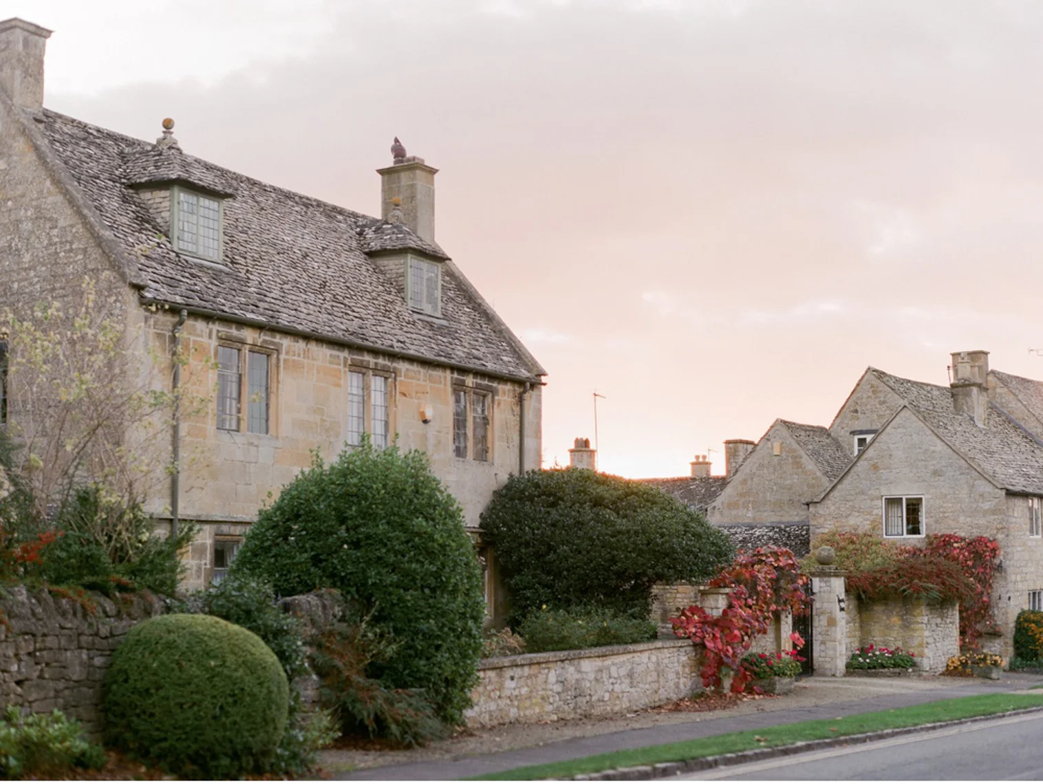Cotswolds_WeddingPhotographer_UK©MadalinaSheldon_92.jpg