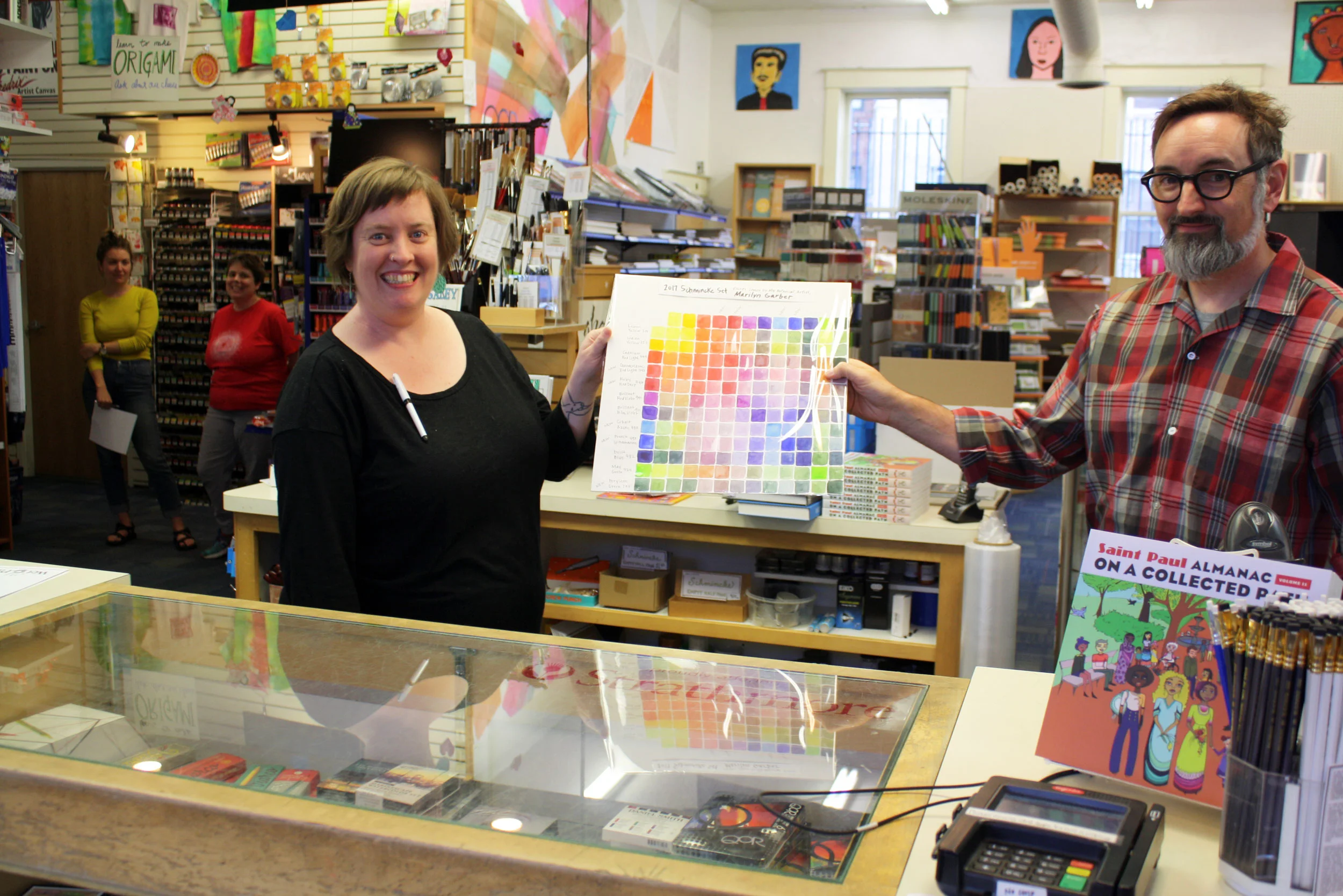 19pro11-liz-and-darin-front-counter.jpg