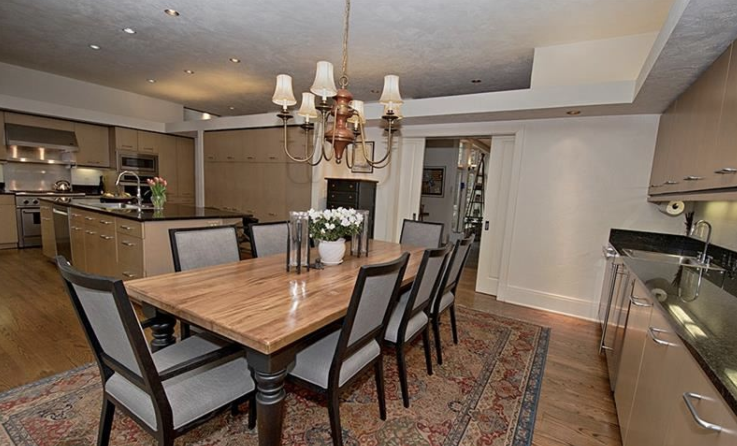 Screen Shot 2019-08-19 at 5.25.14 PM.png