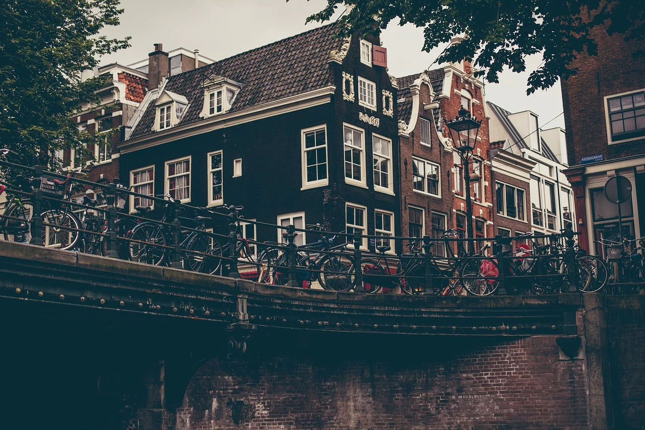 amsterdam.jpg