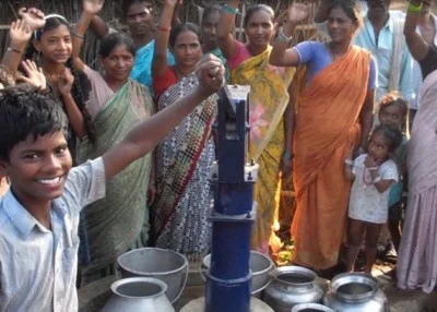 Mahali-Life-Water-Community-570x407-e1455543880885.jpg