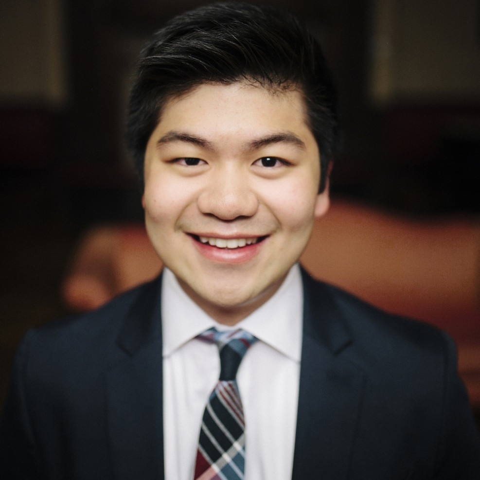 Brian Truong CEO, HelloToken | Thiel Fellow