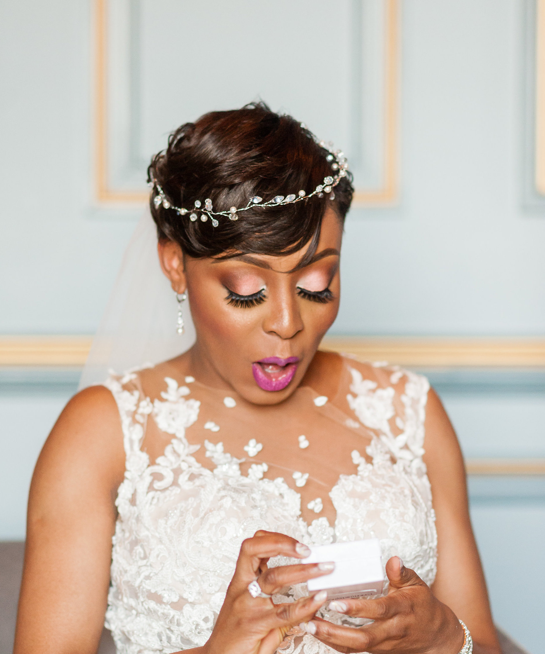 10 Gorgeous Wedding Hairstyles for Brides With Locs