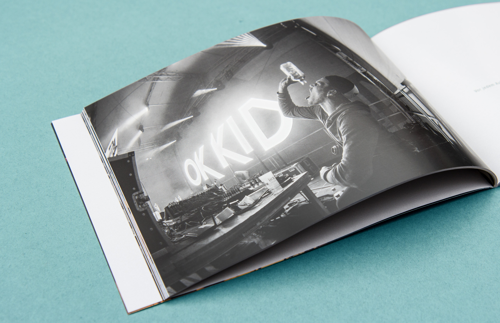 Die sons of ipanema aus Köln haben ein Tourbuch für OK KID gestaltet.