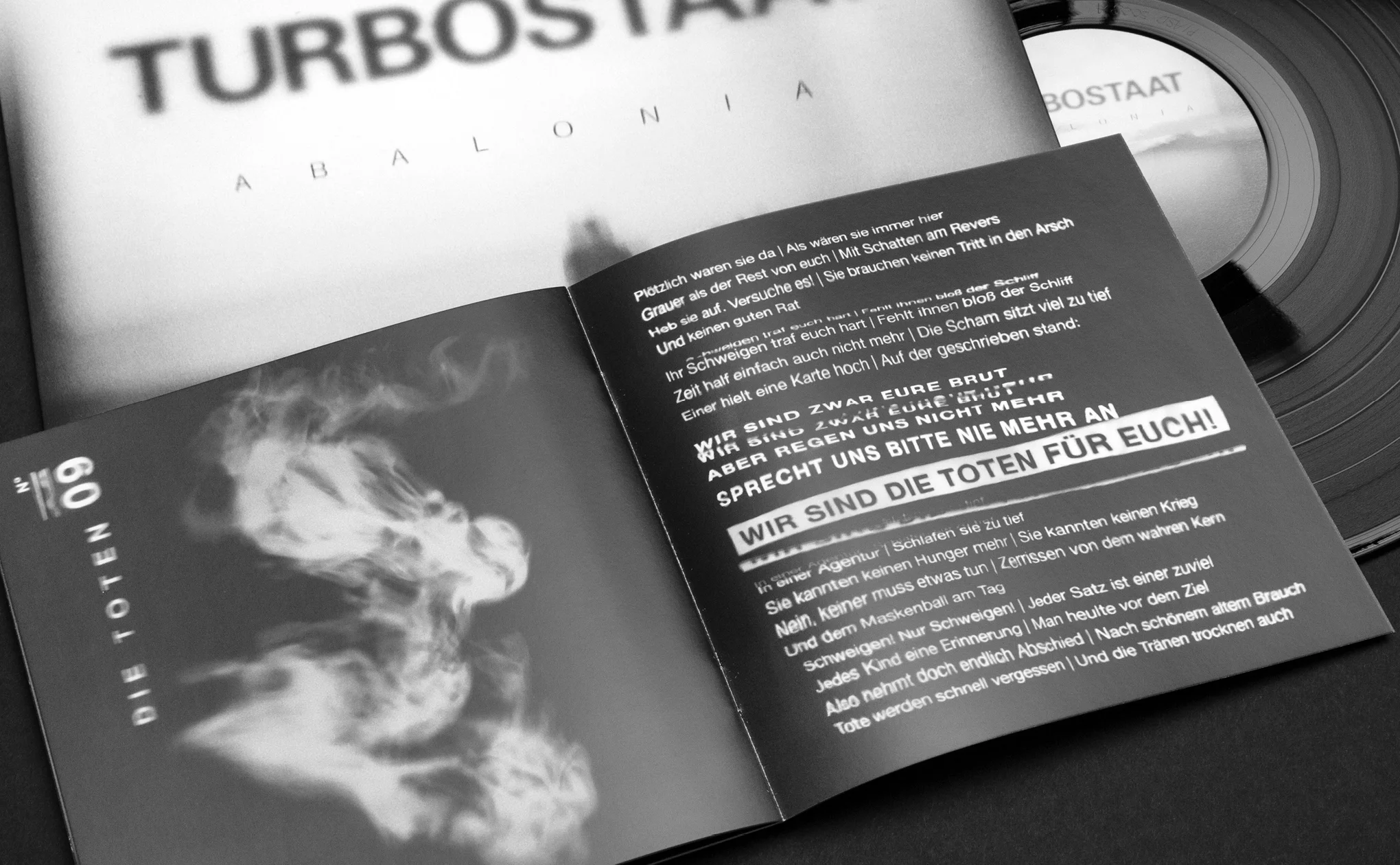 Booklet Design für Turbostaat