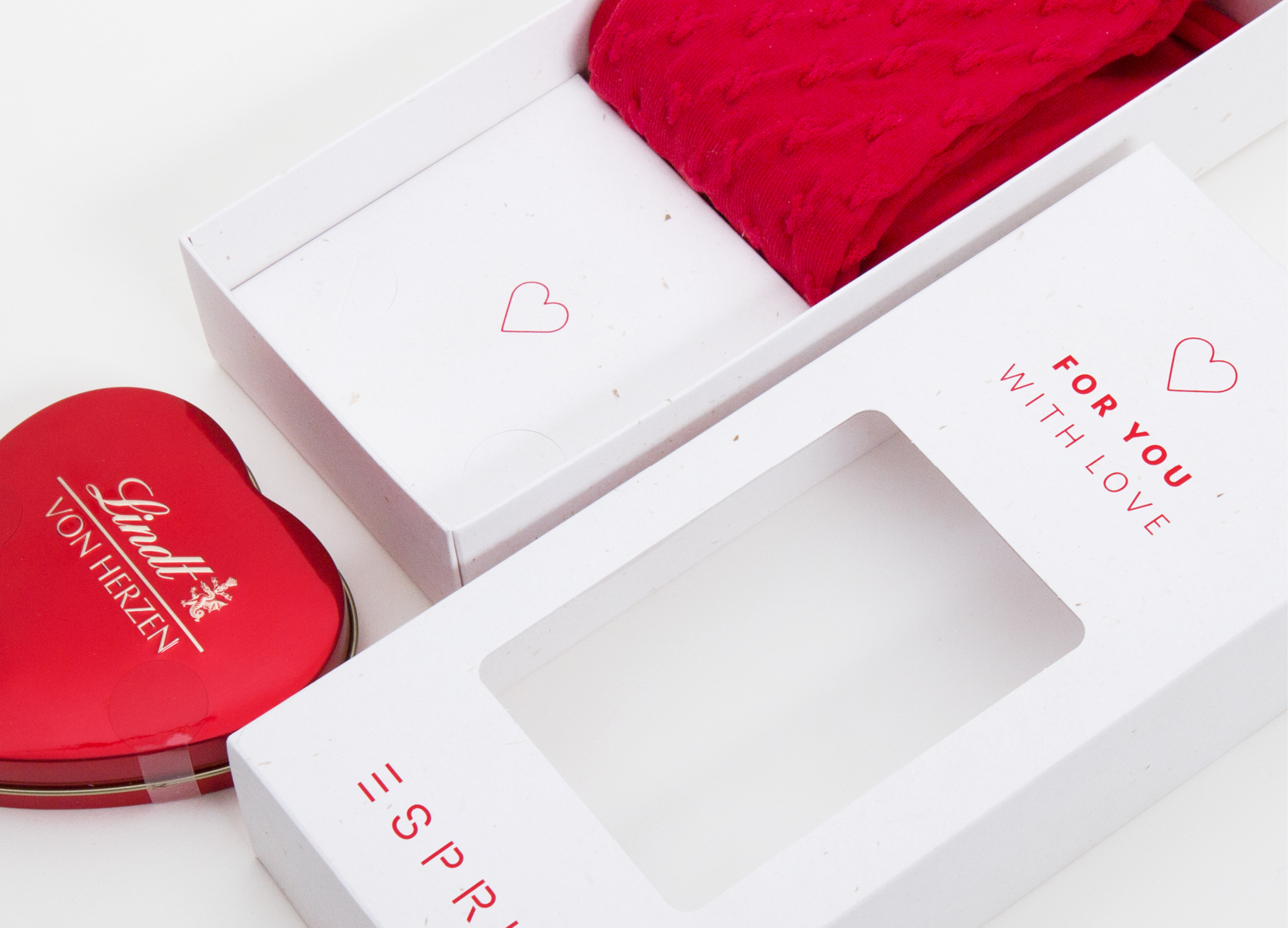 Valentinstag-Verpackung für Socken aus dem Hause Esprit. Design, Grafik und Icons von den sons of ipanema aus Köln.