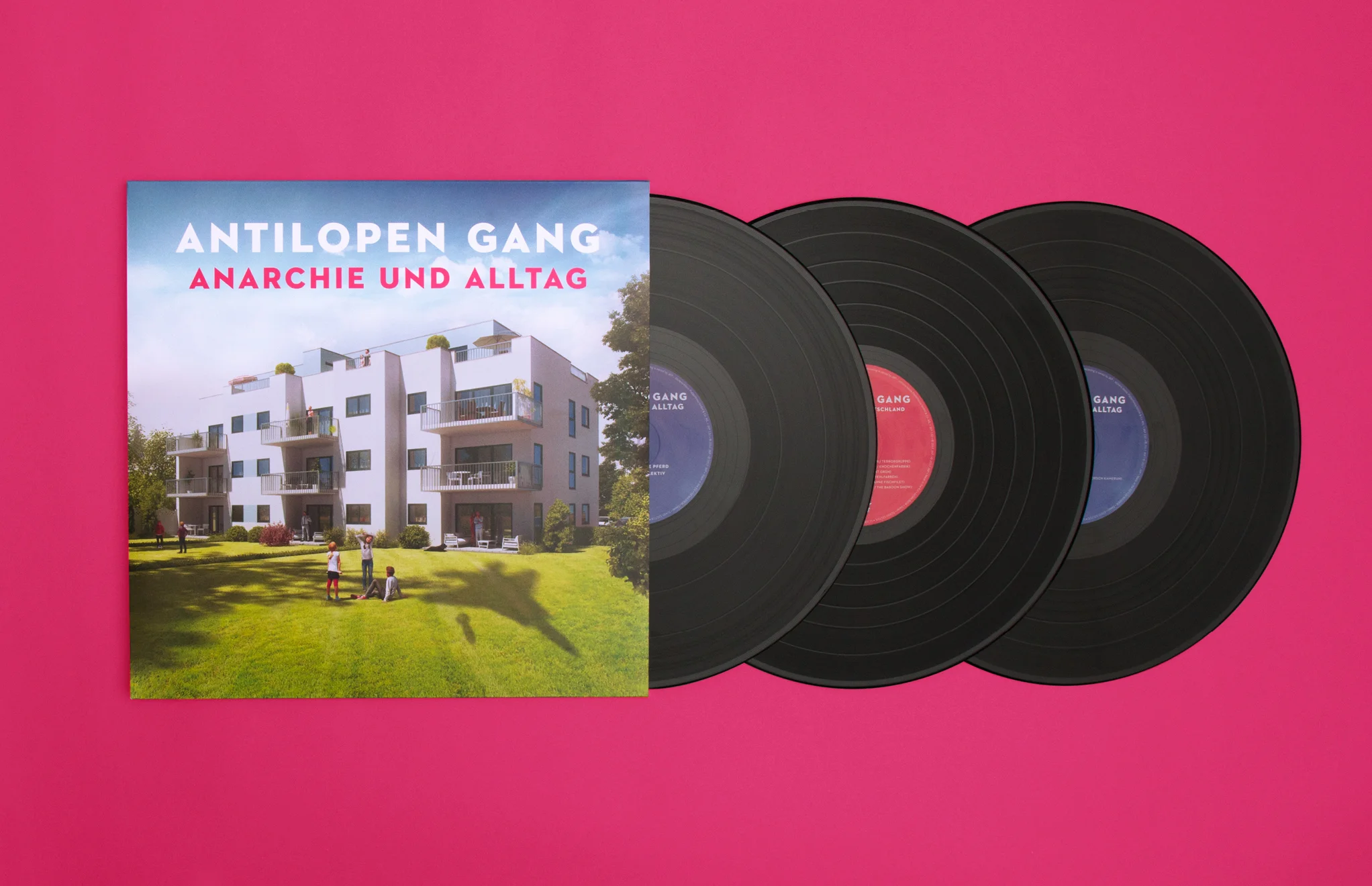 3-Fach Vinyl Anarchie und Alltag von der Antilopen Gang Artwork von den sons of ipanema Grafikagentur aus Köln