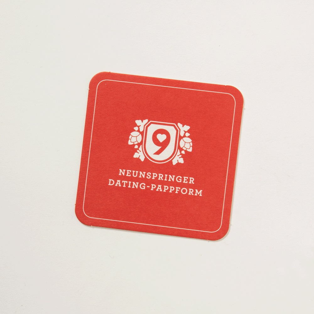 Sammlung der verschiedenen Bierdeckel-Designs.