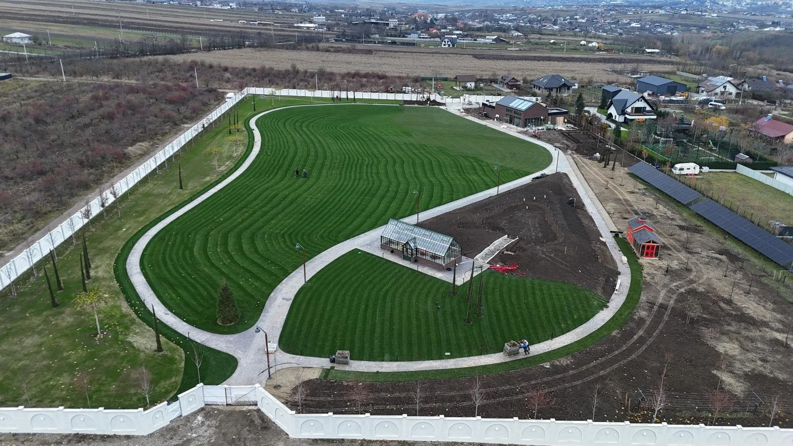 WhatsApp Image 2025-11-19 at 23.42.00.jpeg