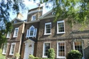 The Wrights move to Dulwich