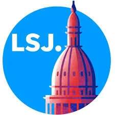 Charlotte man's 'side hustle?' Custom cakes and cookies 'Designed by Daddy'