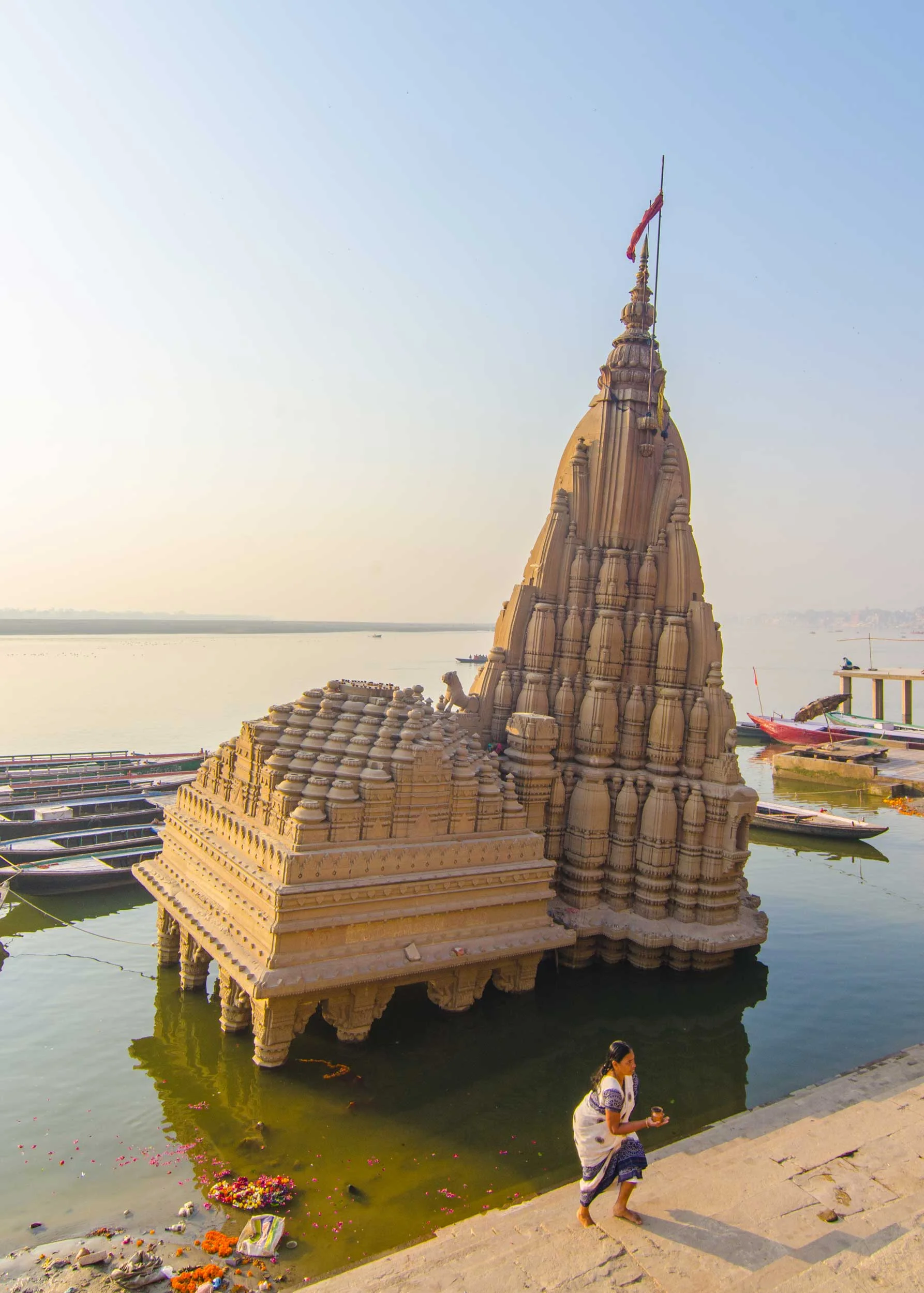 Leaning Temple