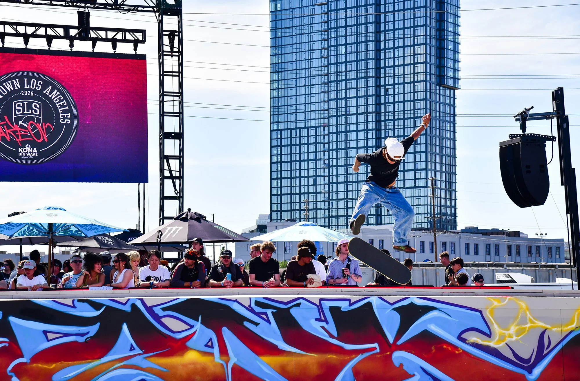DSC_5624_small.jpg