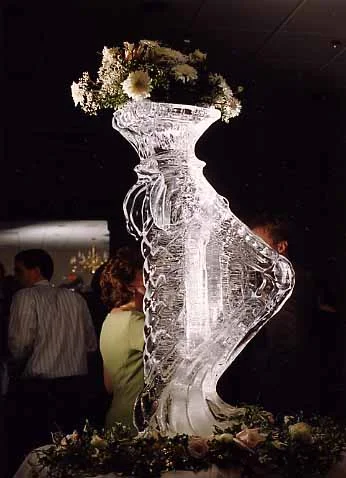 harp-vase.jpg