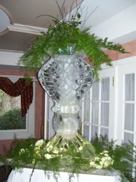 plum-vase.jpg