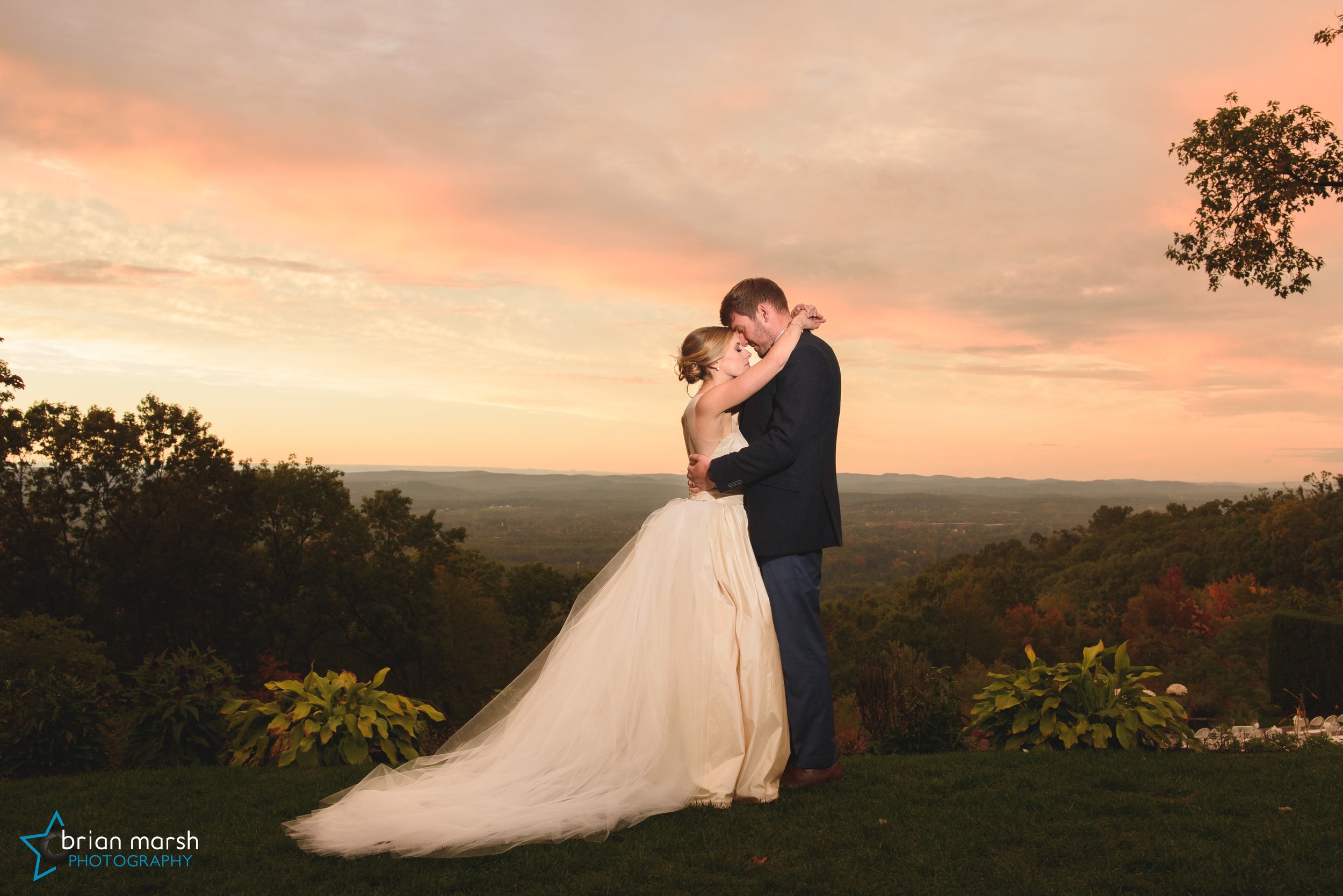 Bride and Groom Log Cabin Upper Vista sunset.jpg