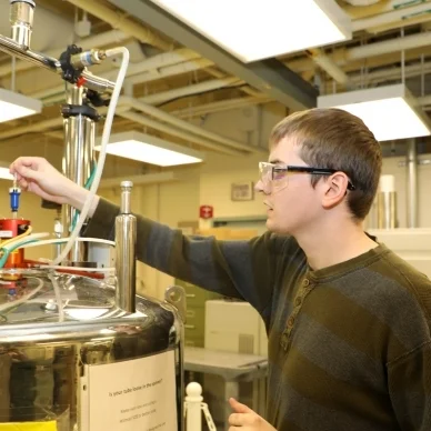 Andrew Licini Andrew is a graduate student in Chemistry working with Professor Surendranath. Bio Page → Surendranath Project →