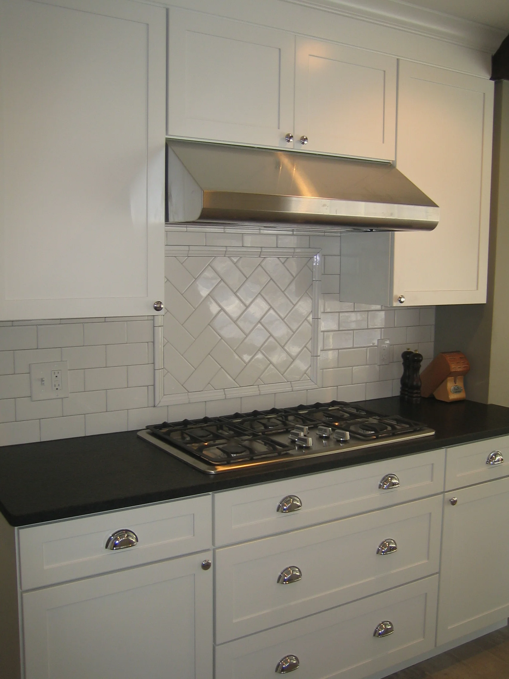 Kitchen 14 (3).JPG