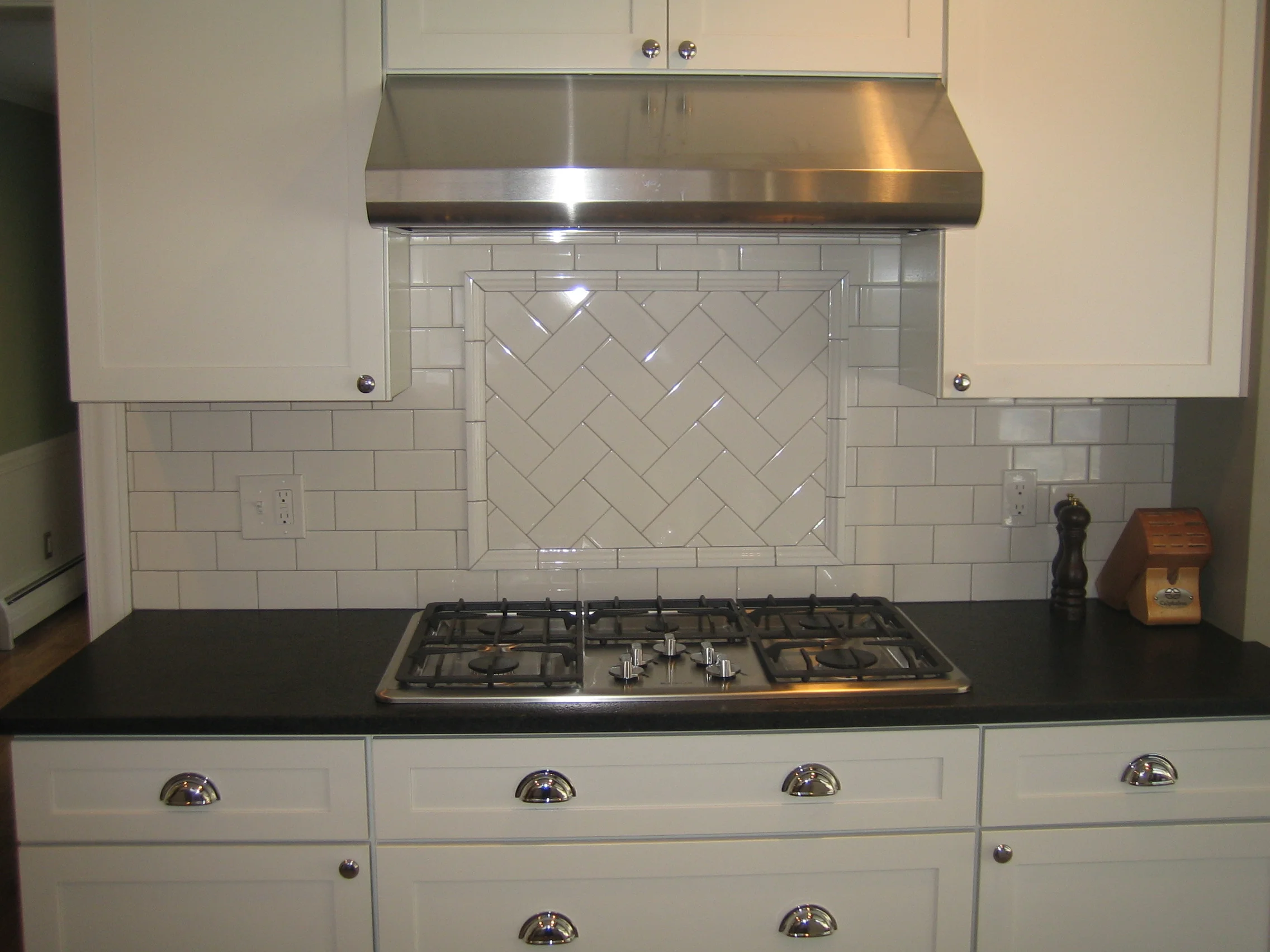 Kitchen 14 (7).JPG