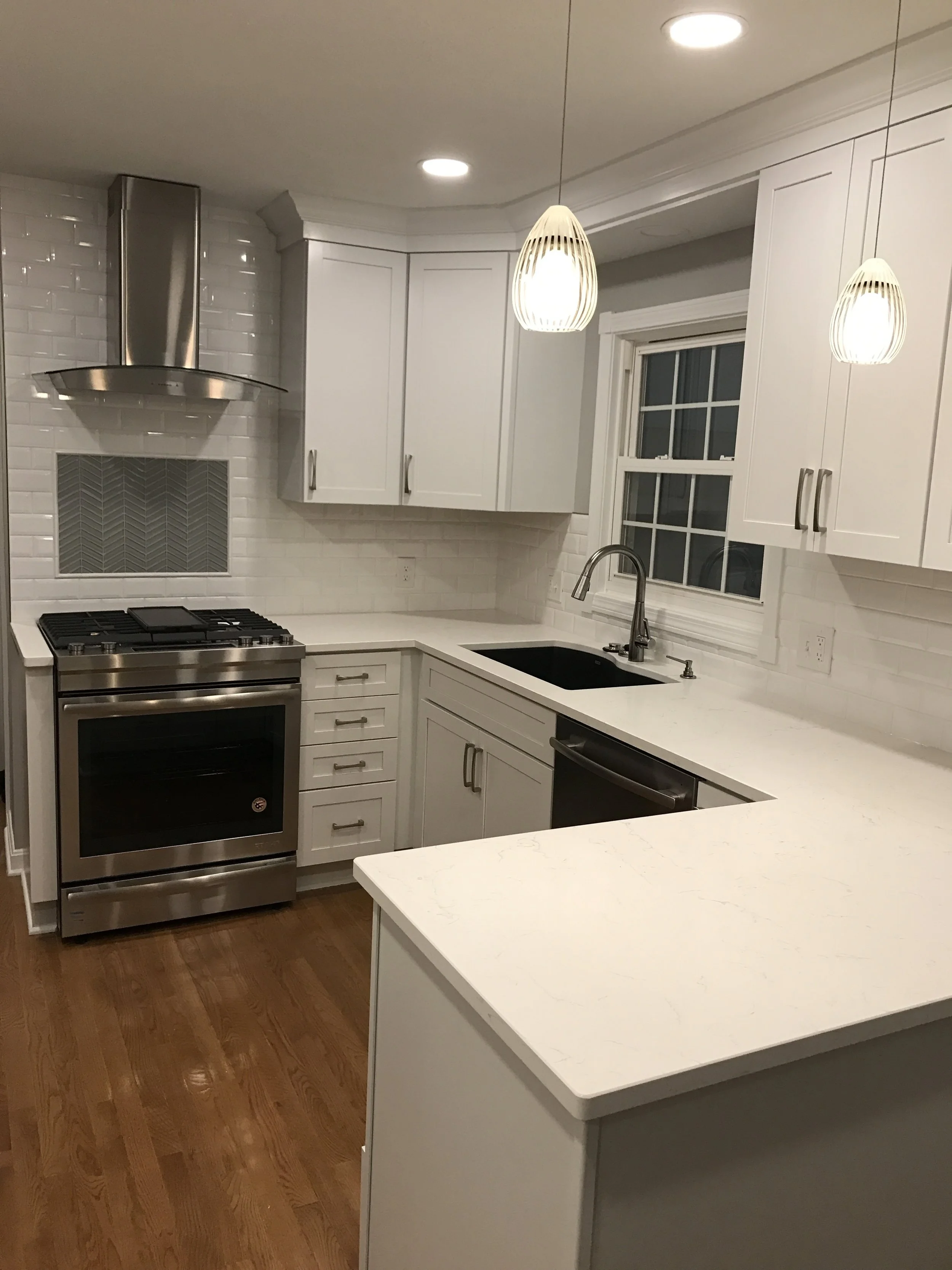 Kitchen 18 (4).JPG
