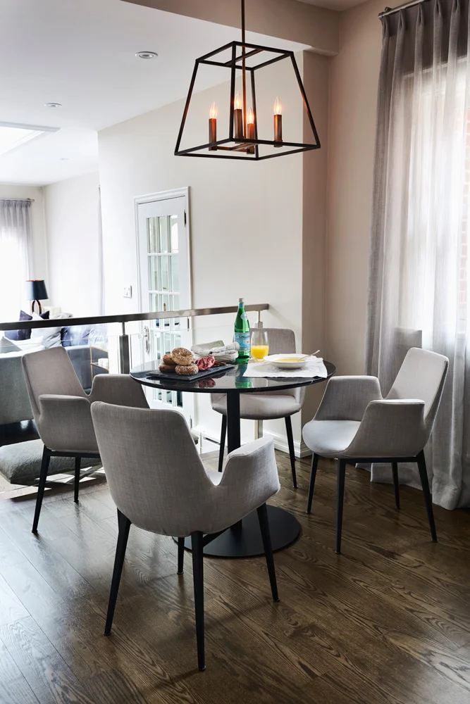AlyssaColagiacomoInteriors_MoorePark_BreakfastRoom.jpg